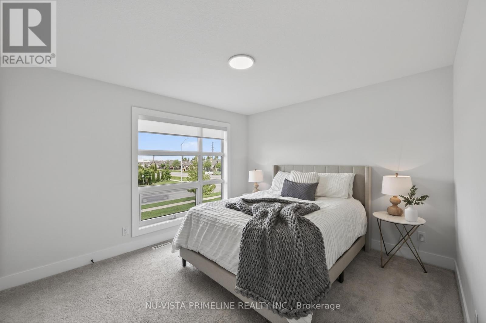 #16 1570 CORONATION DRIVE - 16