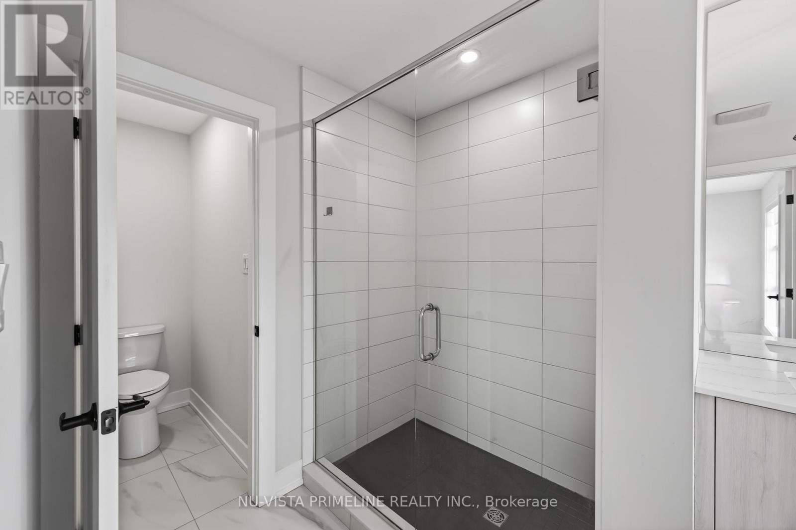 #16 1570 CORONATION DRIVE - 19