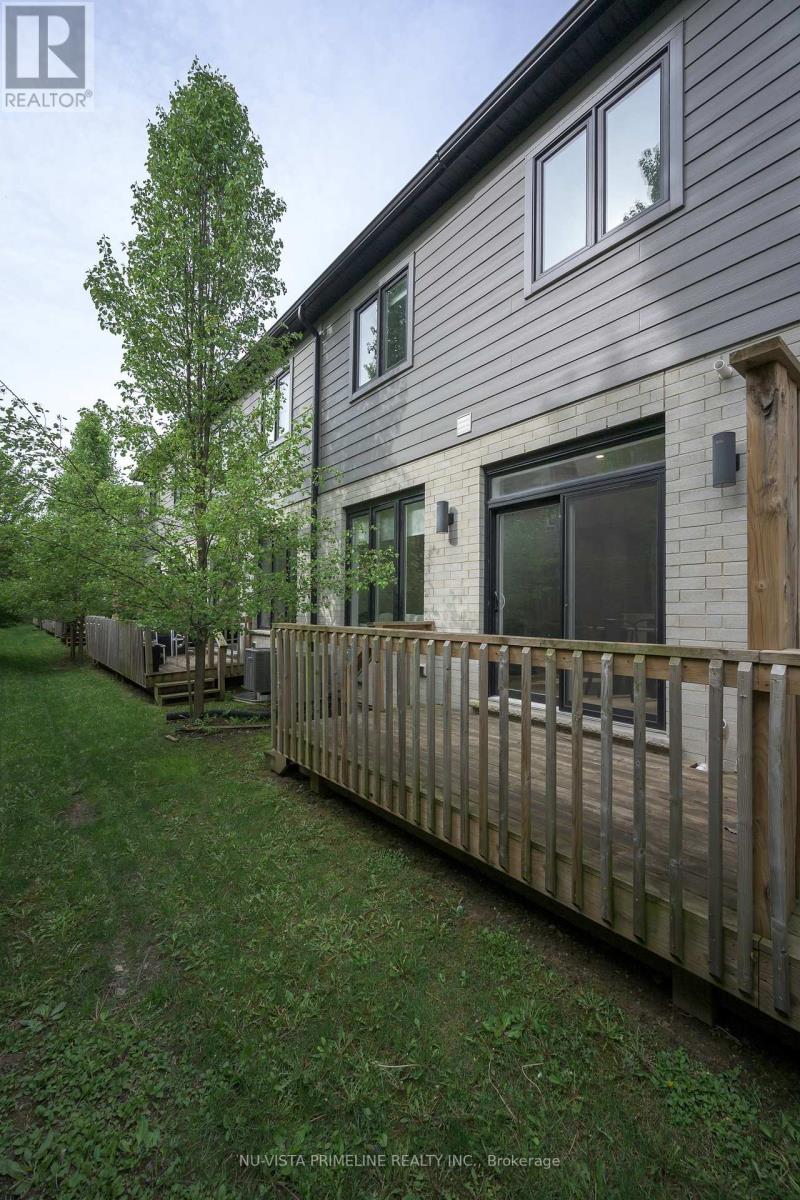 #16 1570 CORONATION DRIVE - 5