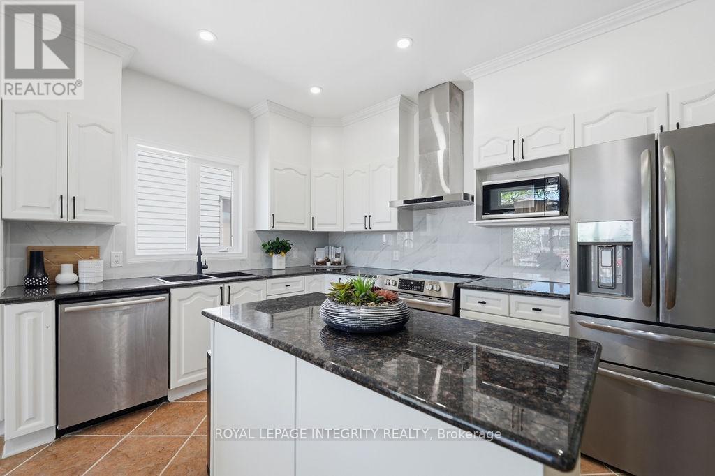72 MARICONA WAY - 26