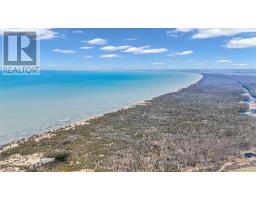 7706 Alfred Street, Lambton Shores, ON N0M2L0 Photo 37