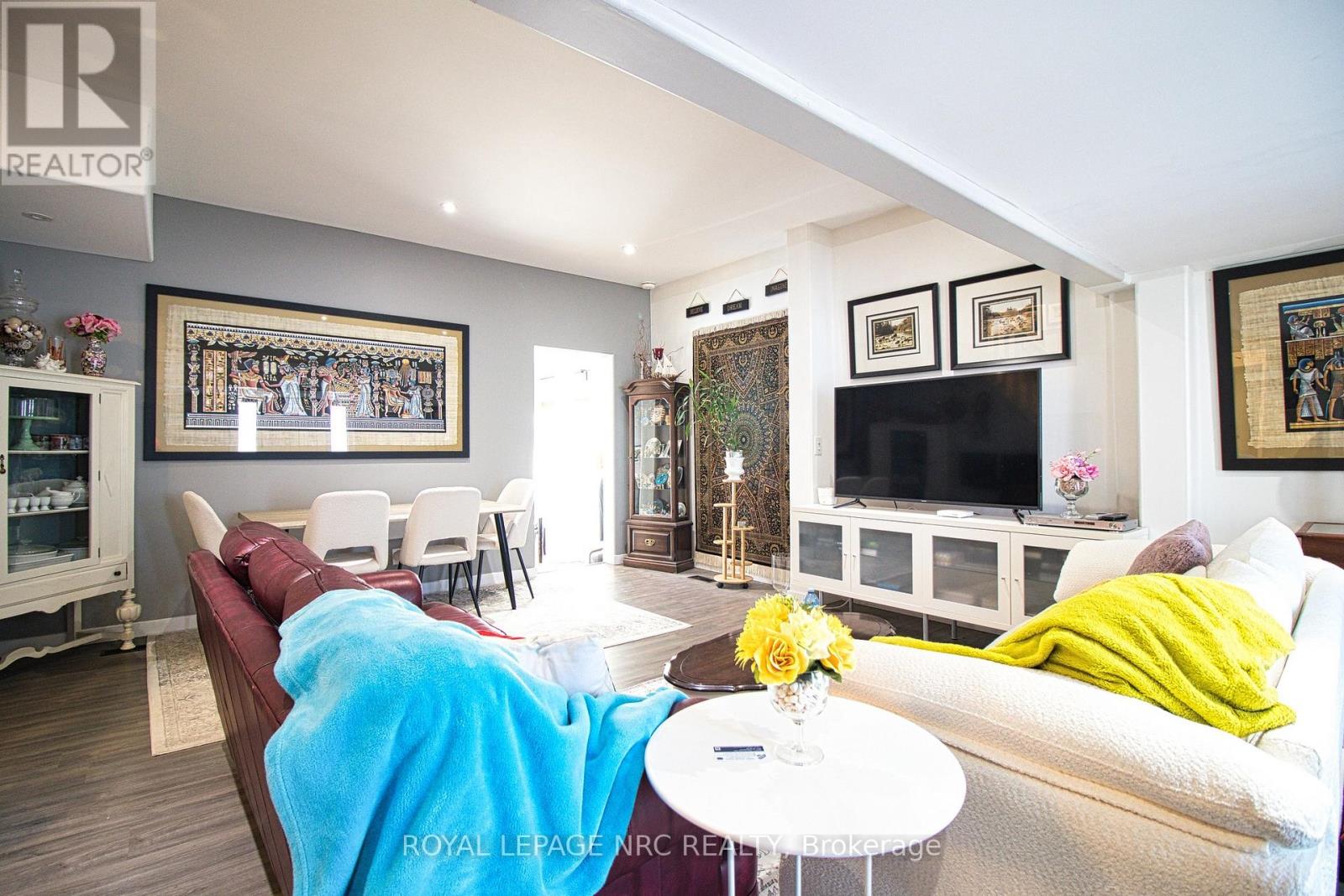 46 LISGAR STREET - 3