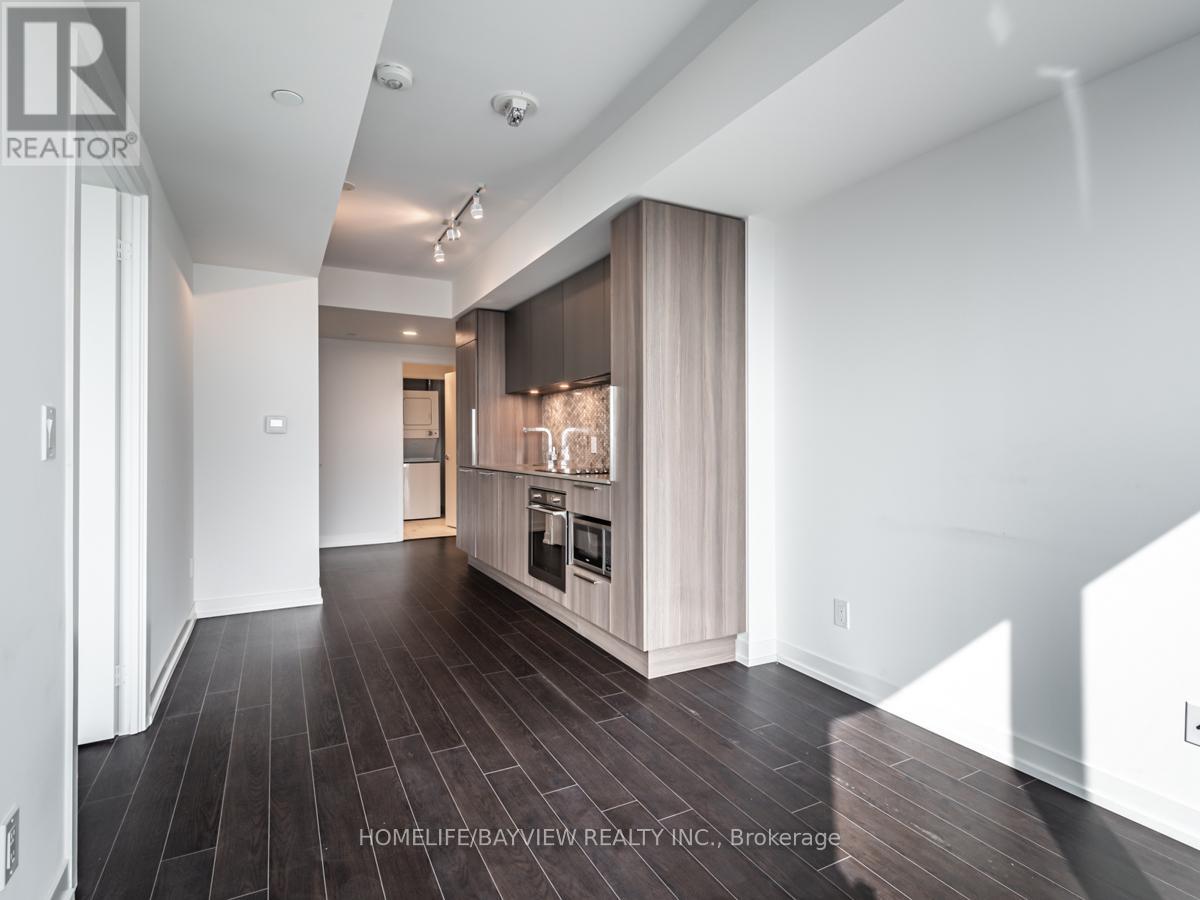 #3015 85 WOOD STREET - 11