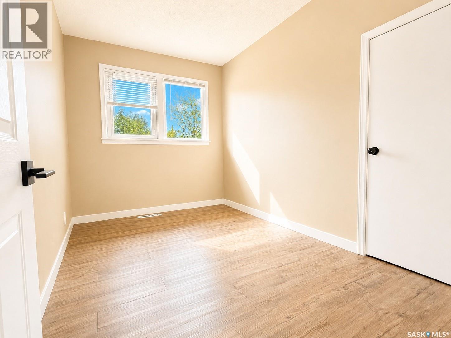 1538 Rupert STREET - 10