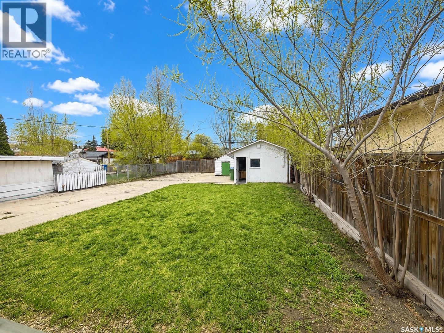 1538 Rupert STREET - 15