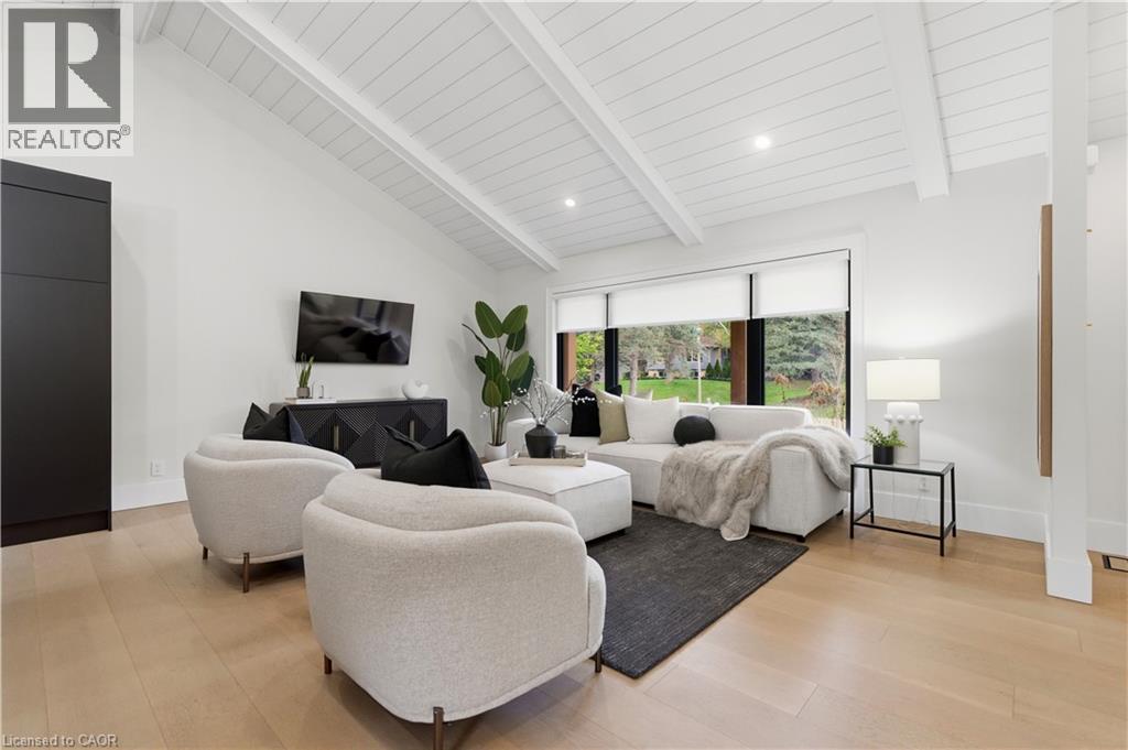 16 BANNISDALE Way - 5