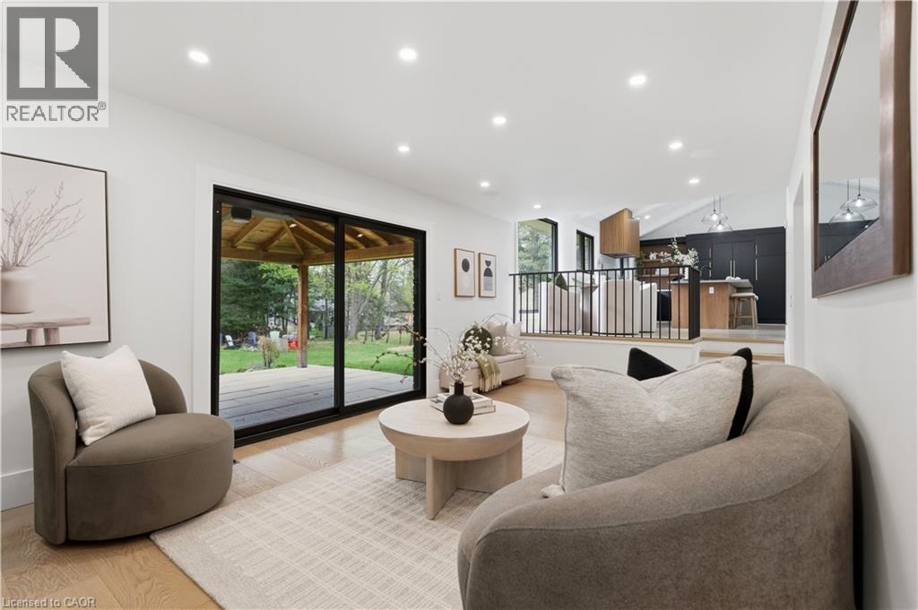 16 BANNISDALE Way - 21