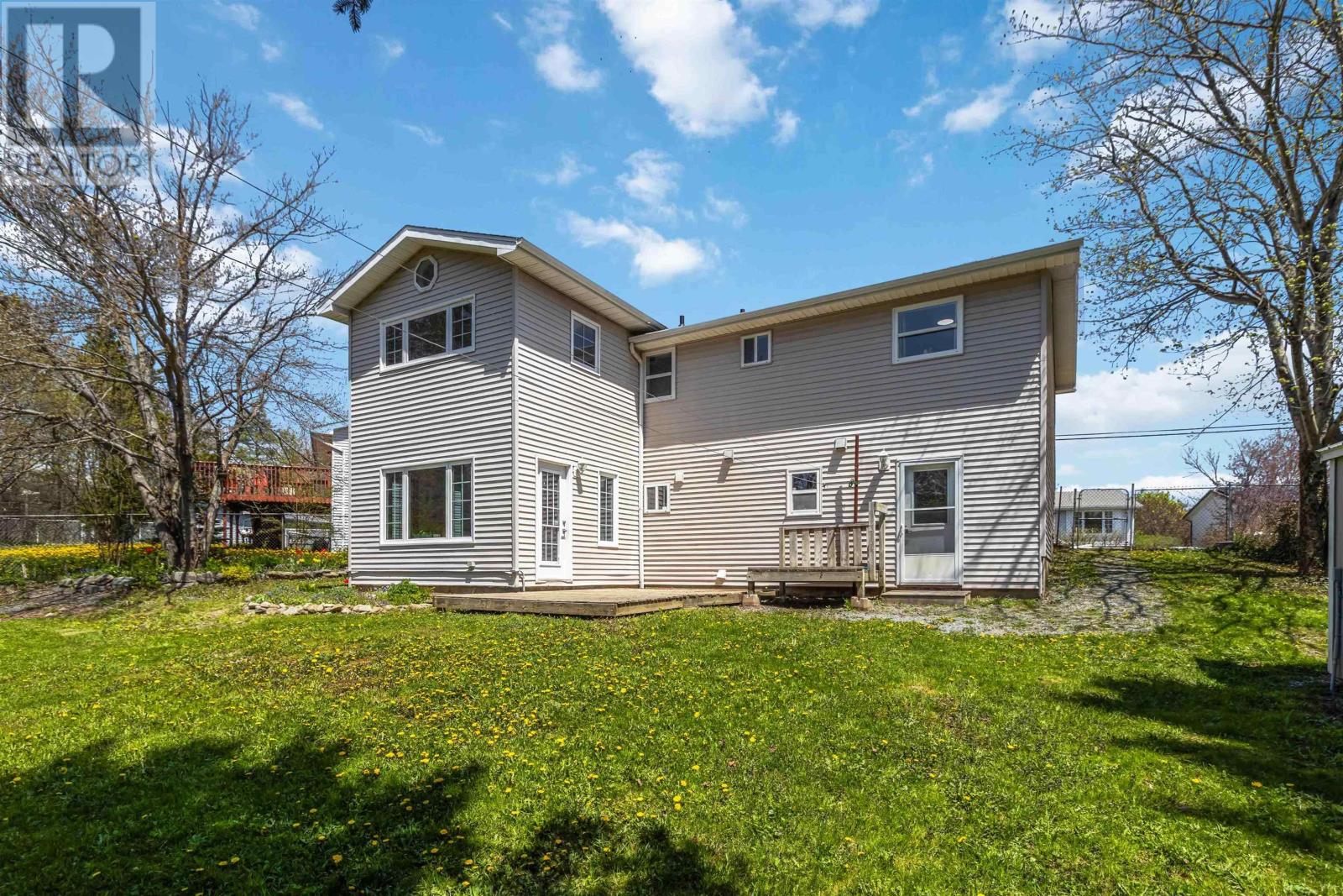 17 Silistria Drive - 43
