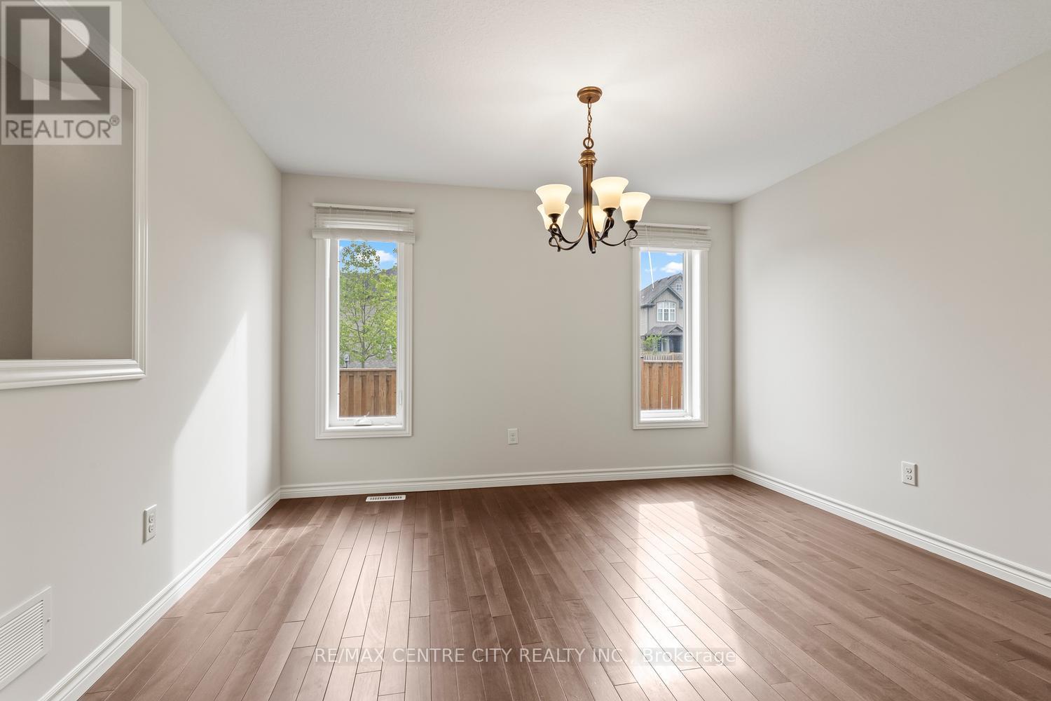 657 TENNENT AVENUE - 7