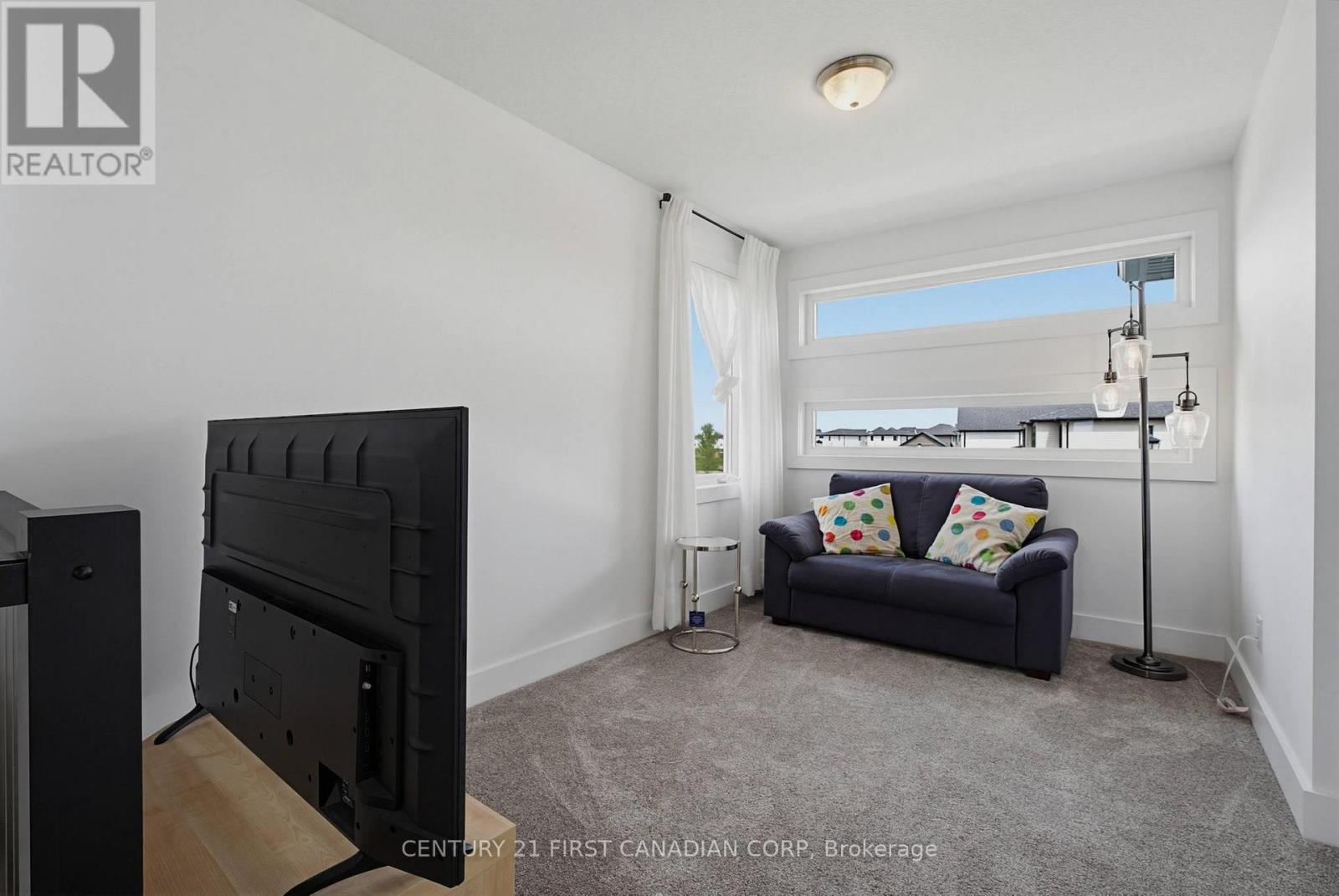 2201 WATEROAK DRIVE - 21