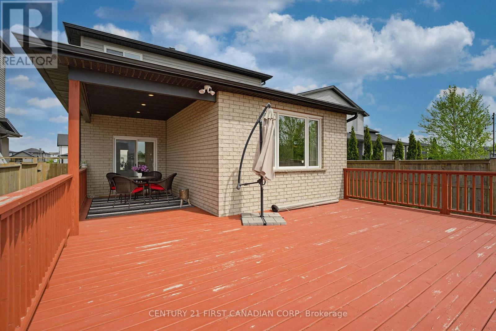 2201 WATEROAK DRIVE - 33