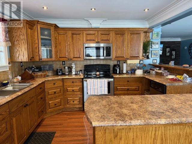 9 Bear Head Road - 5