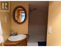 9 Bear Head Road thumbnail 19