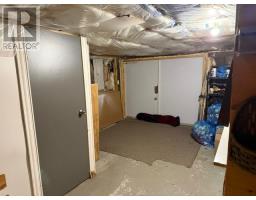 9 Bear Head Road thumbnail 21