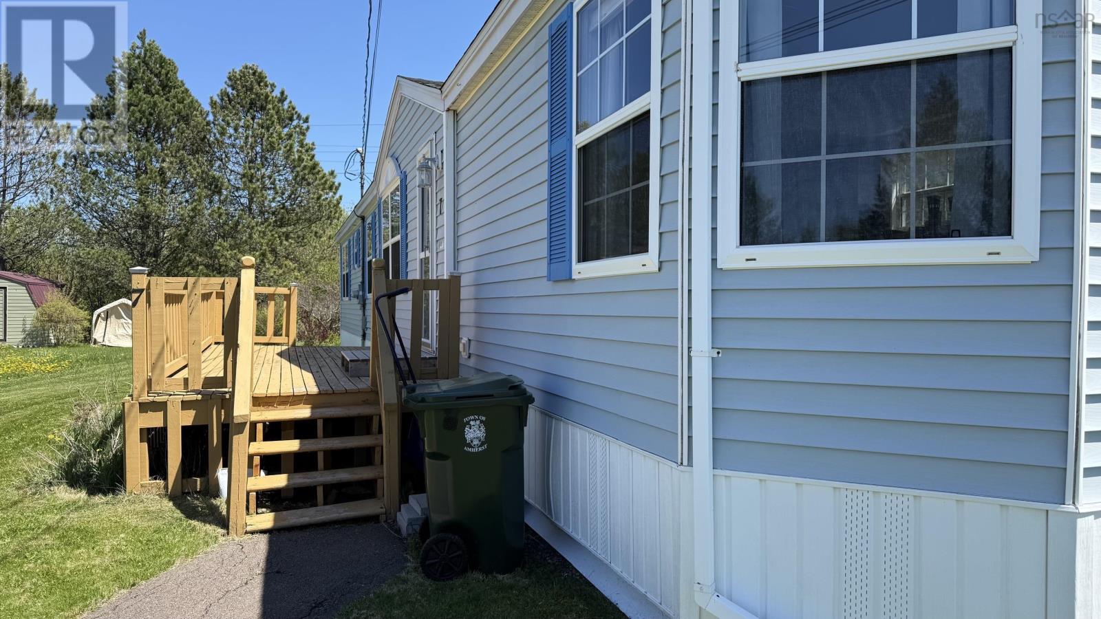 Property 25 of 26 of 7 Fernwood Drive