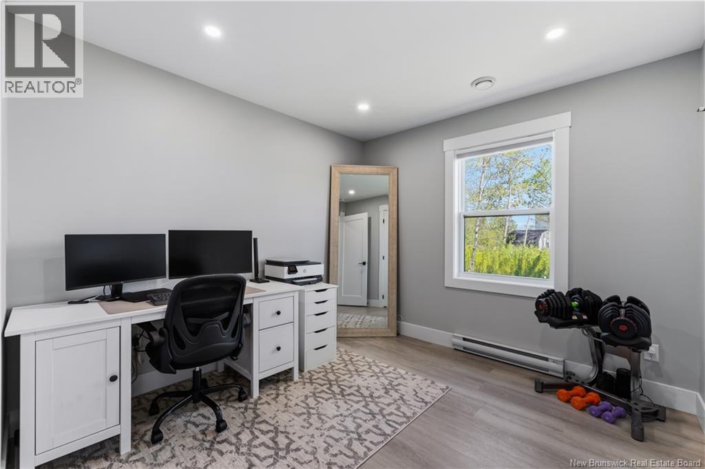 6 Irene Avenue - 19