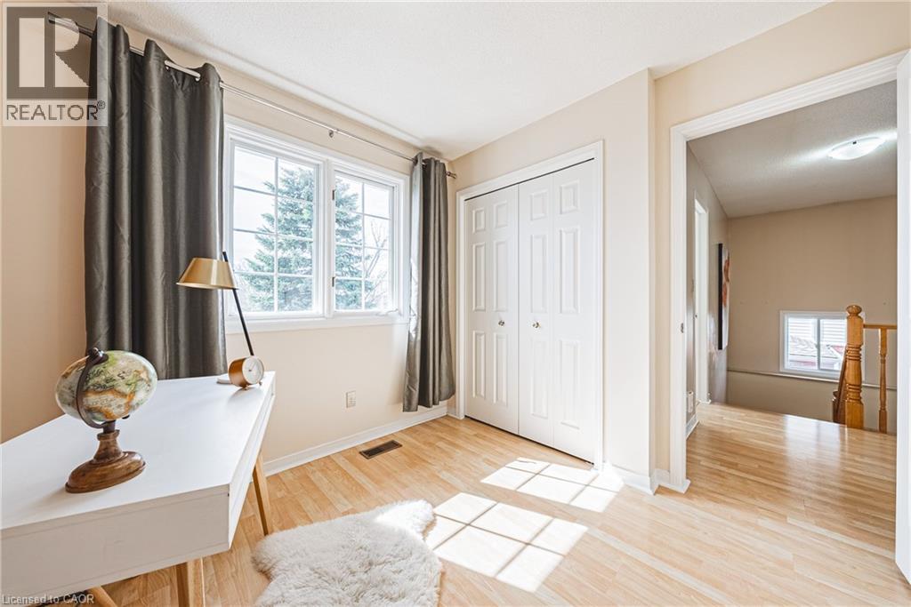 110 HIGHBURY Drive - 23