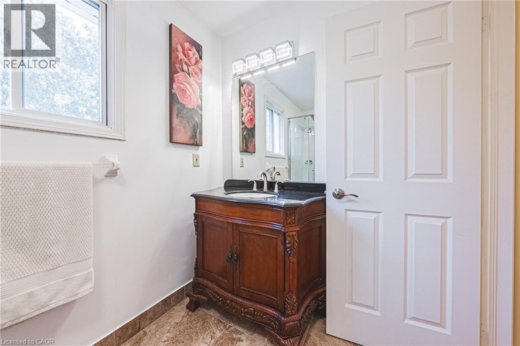 110 HIGHBURY Drive - 30