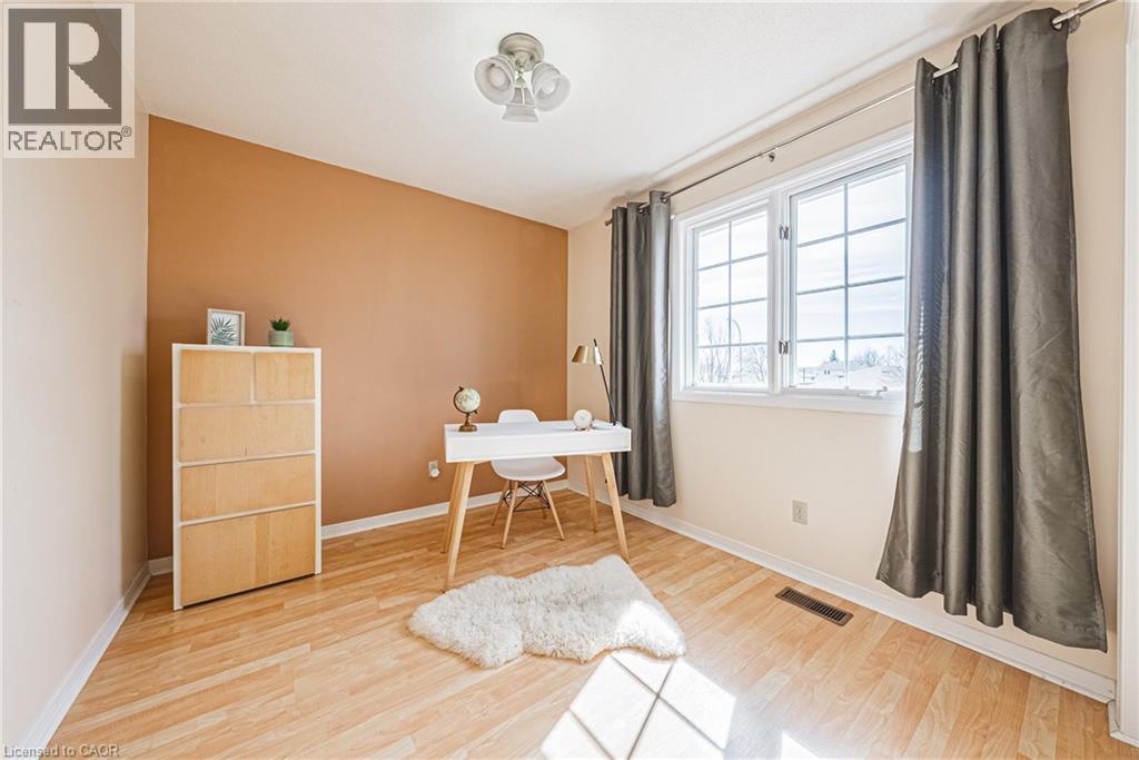 110 HIGHBURY Drive - 22