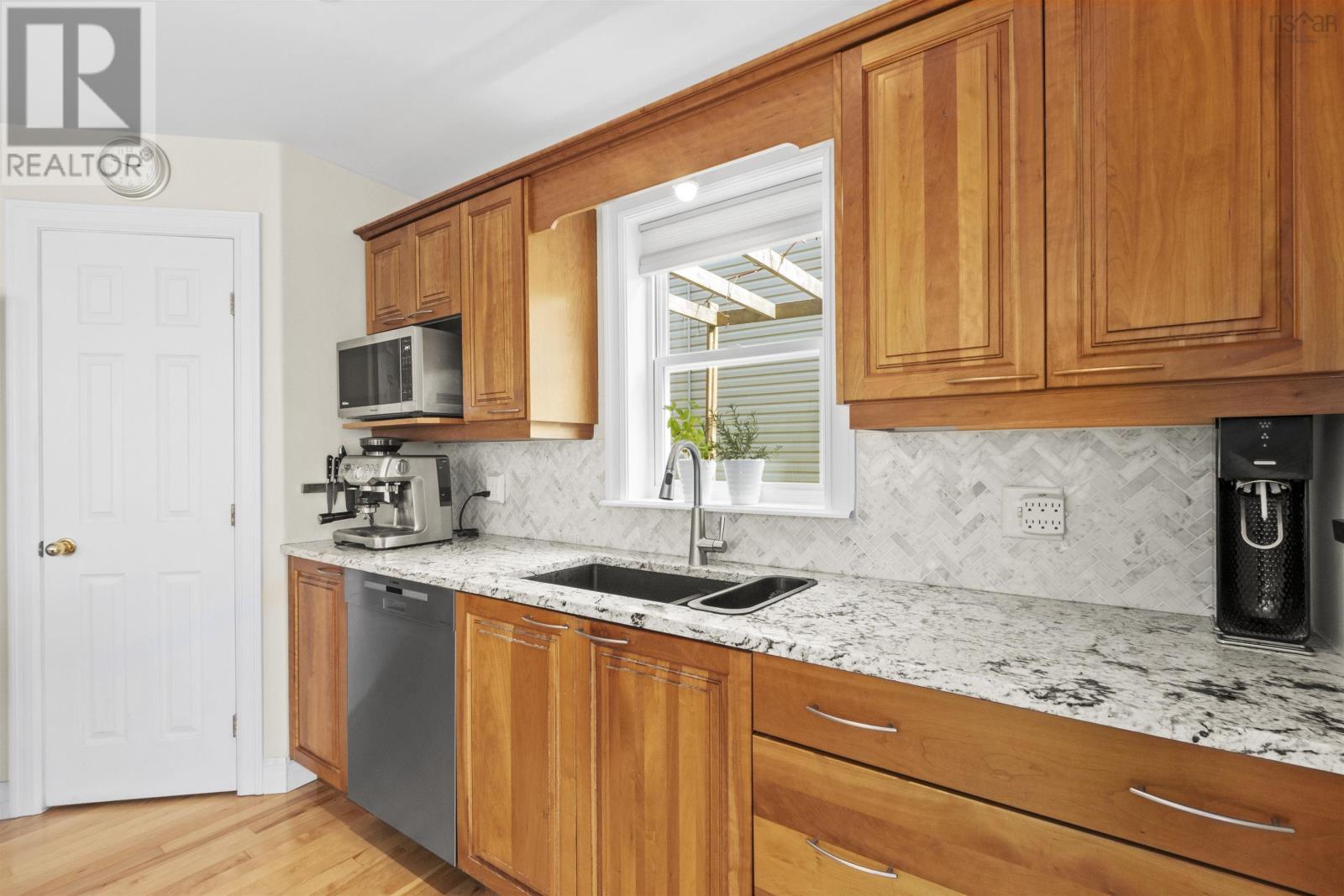 Property 21 of 43 of 141 Red Fern Terrace