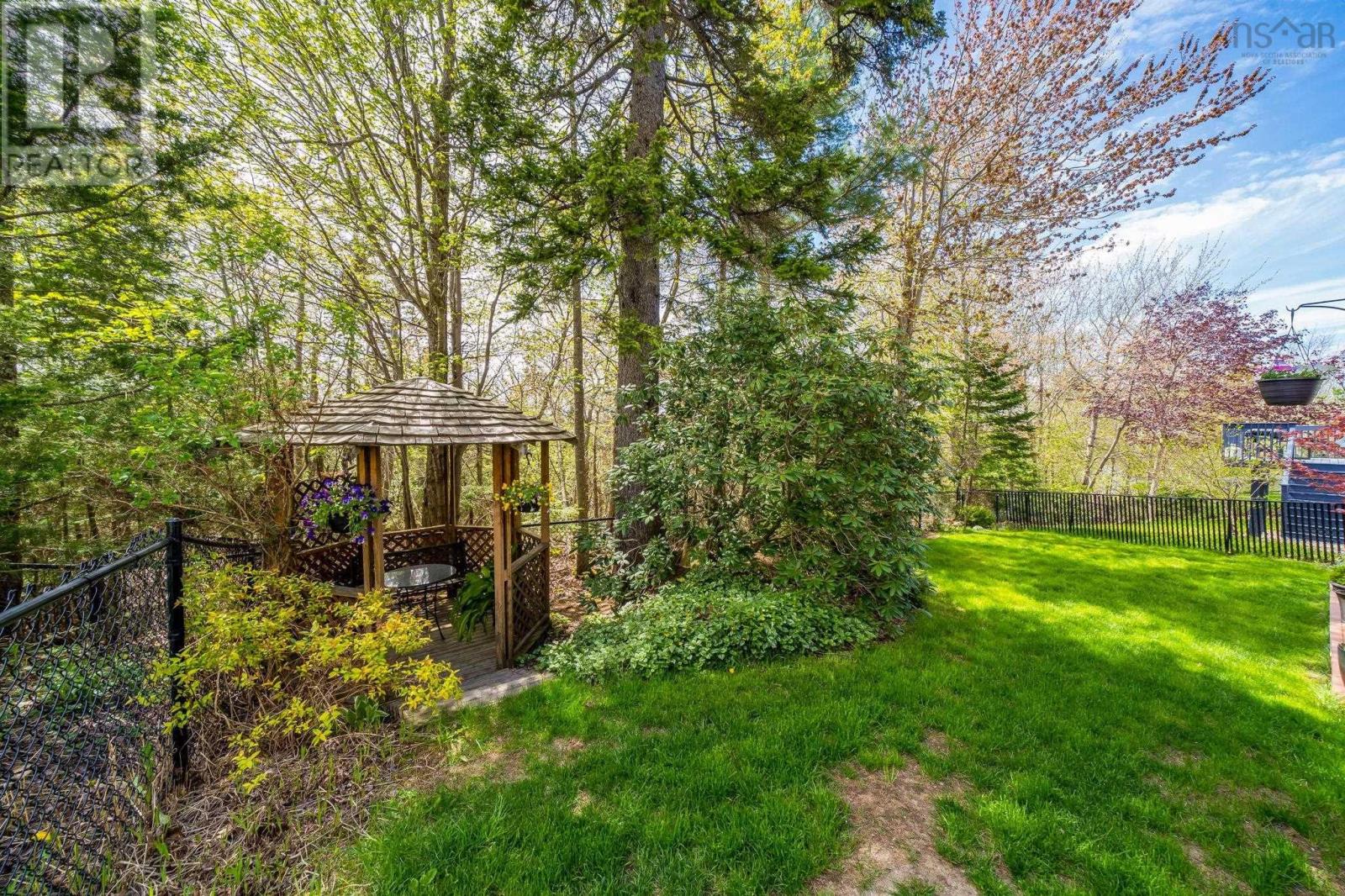 Property 33 of 43 of 141 Red Fern Terrace