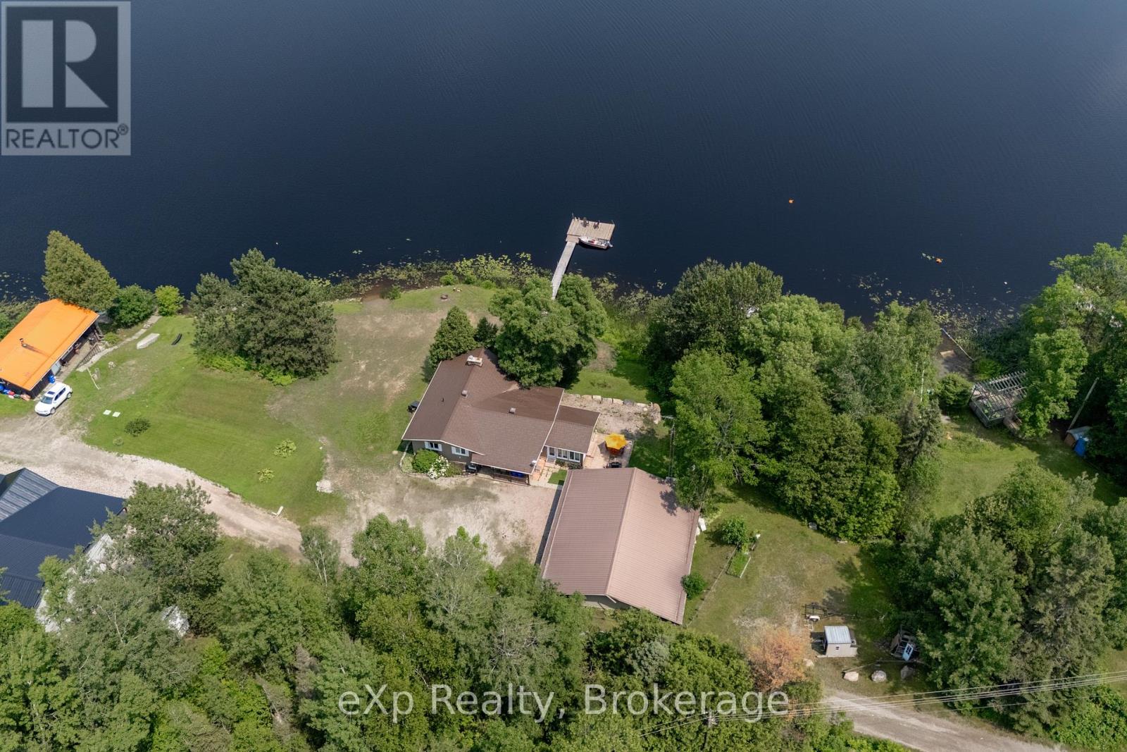 688A PREVOST ROAD - 40