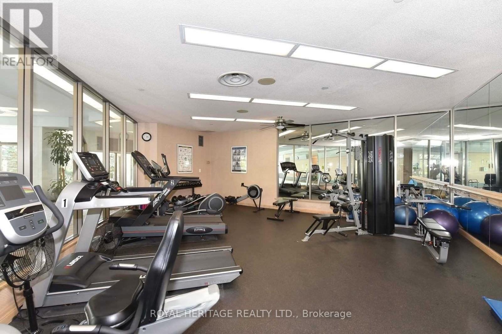#207 20 GUILDWOOD PARKWAY - 40