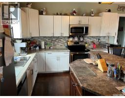 Bonus Room - 158 Municipal Road, Coronach, SK S0H0Z0 Photo 9