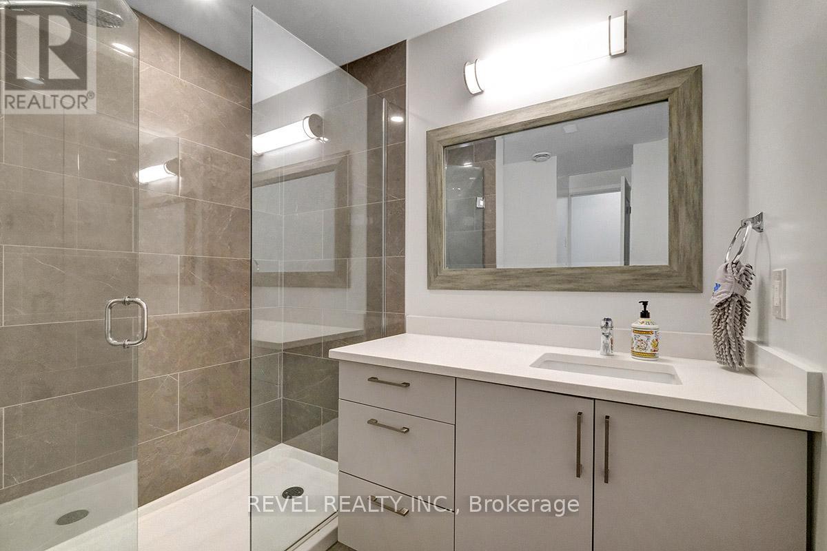 #4 509 GLADSTONE AVENUE - 16