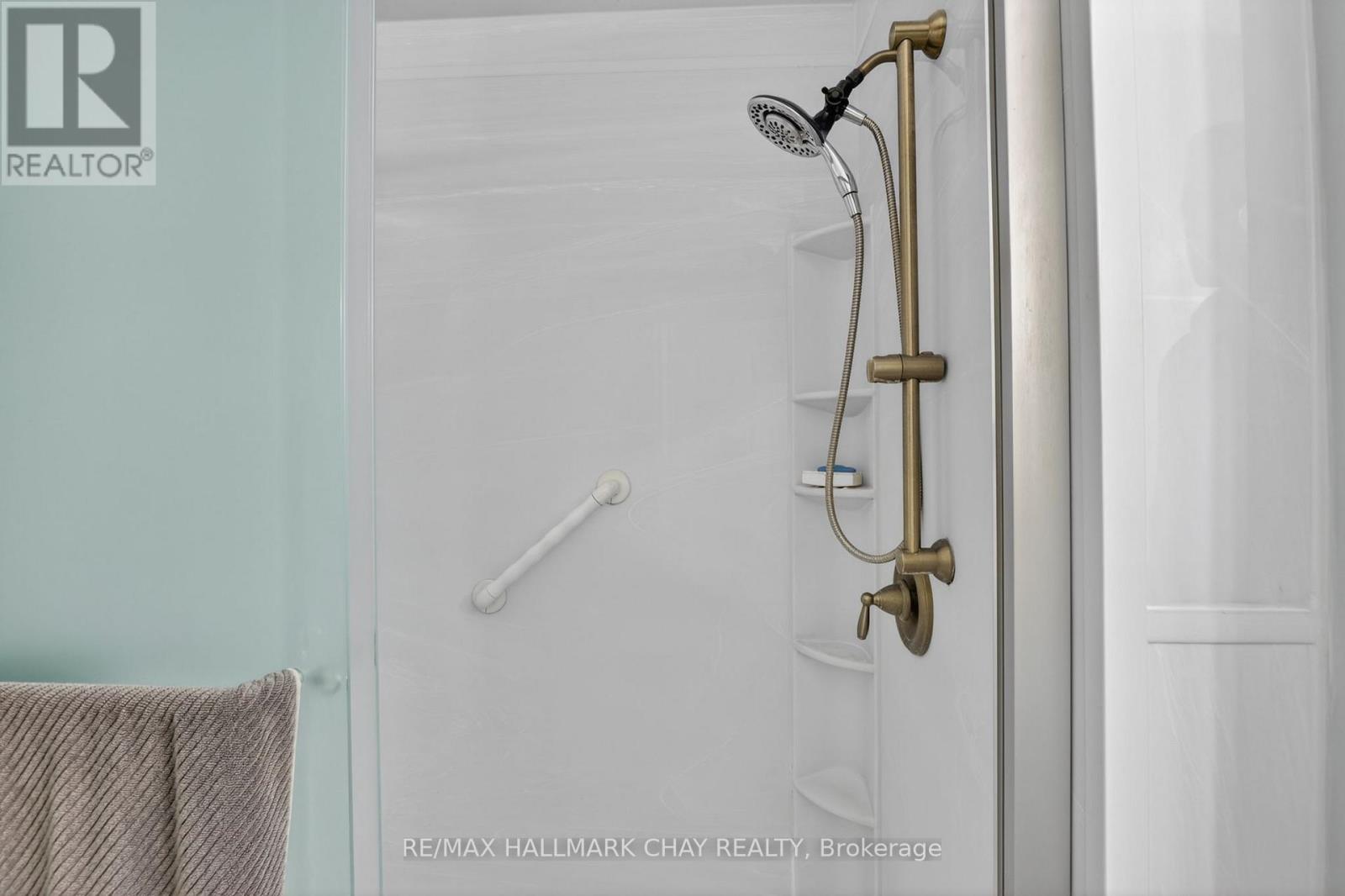 #34 77 MILL STREET E - 22