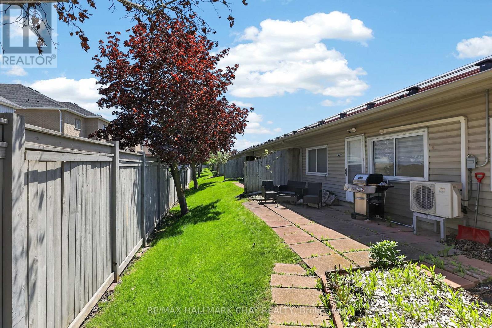 #34 77 MILL STREET E - 30