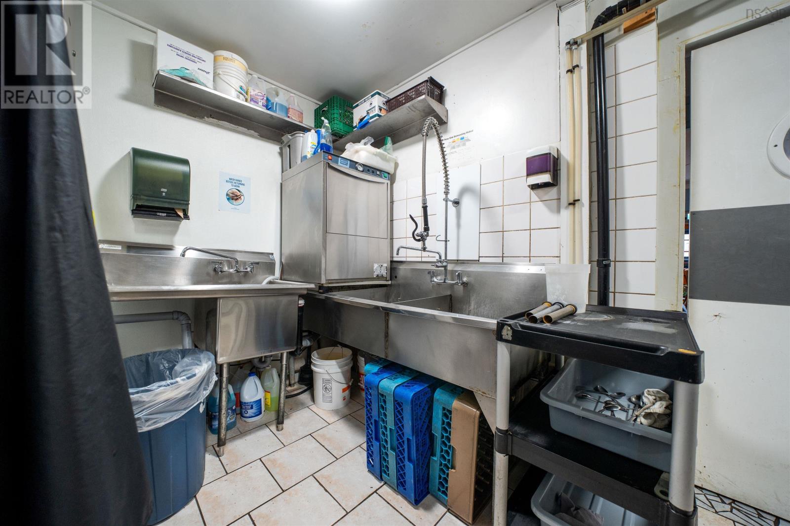 Property 48 of 49 of 216 Archimedes Street