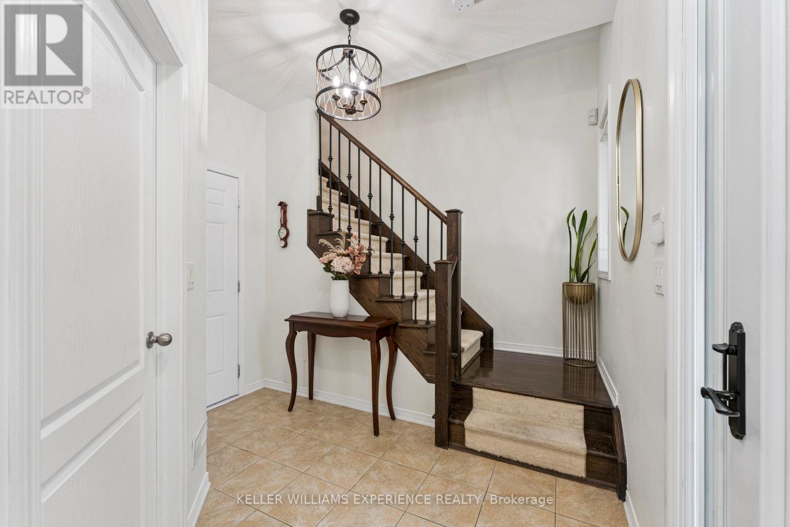 31 ALNWICK AVENUE - 9