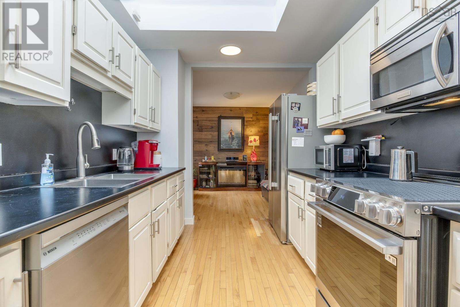 40 Braemount Drive - 21