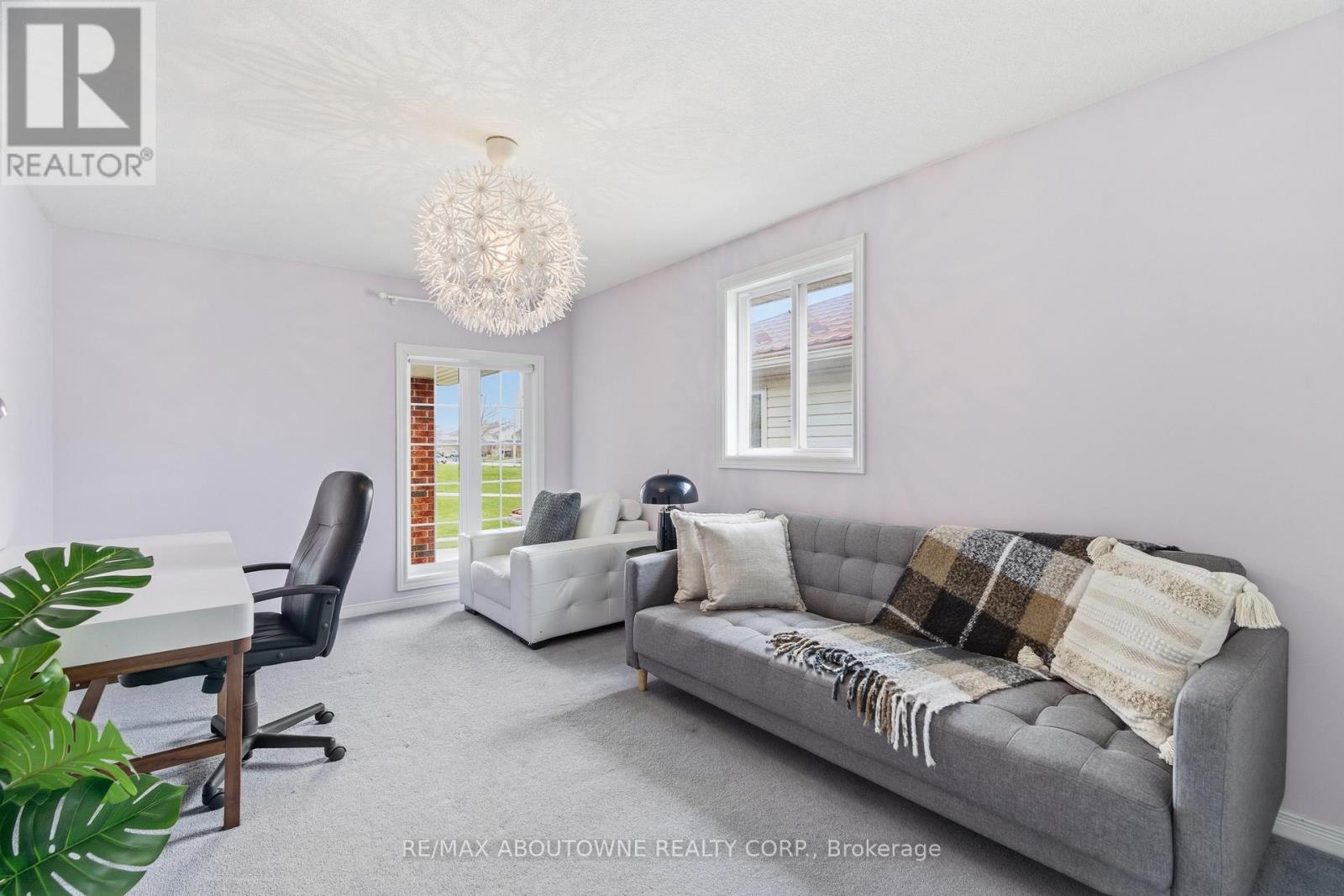 122 SEVERN DRIVE - 30