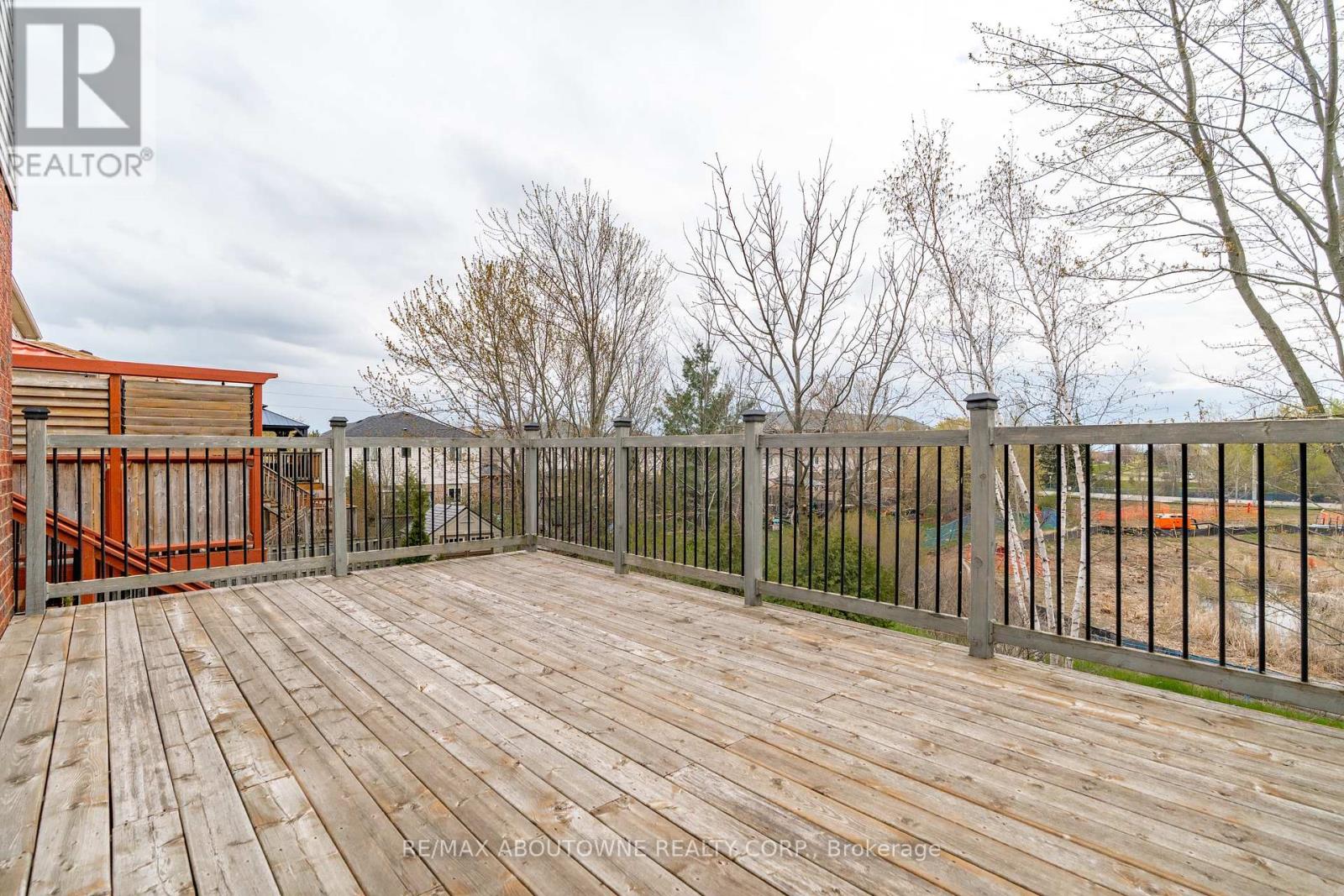 122 SEVERN DRIVE - 40