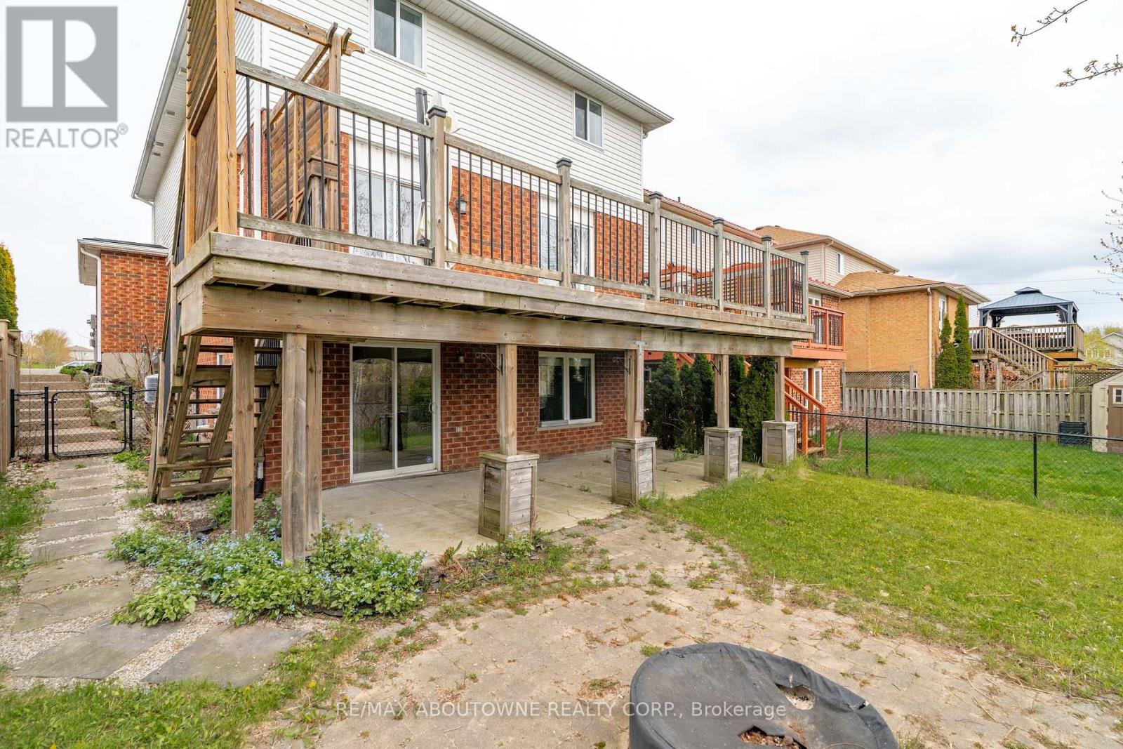 122 SEVERN DRIVE - 44