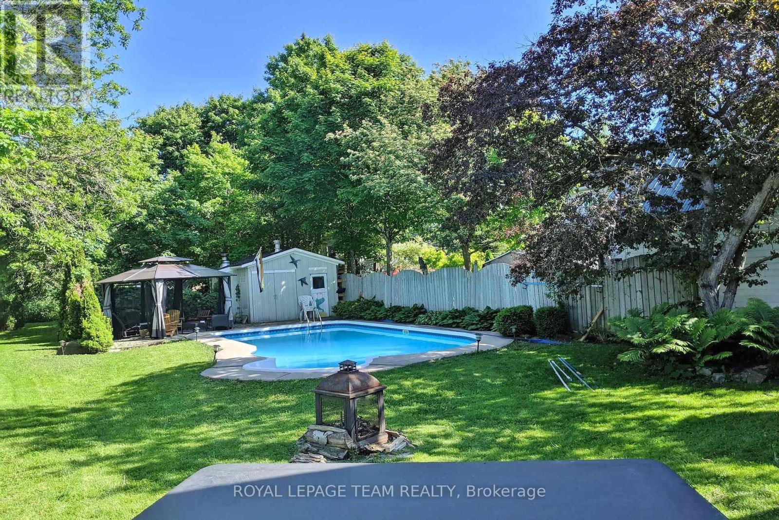 154 LAKE AVENUE - 38