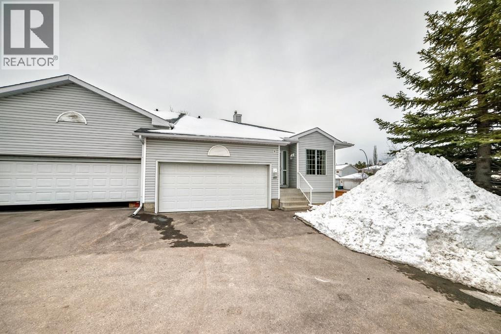 157 Hawkstone Manor NW - 45