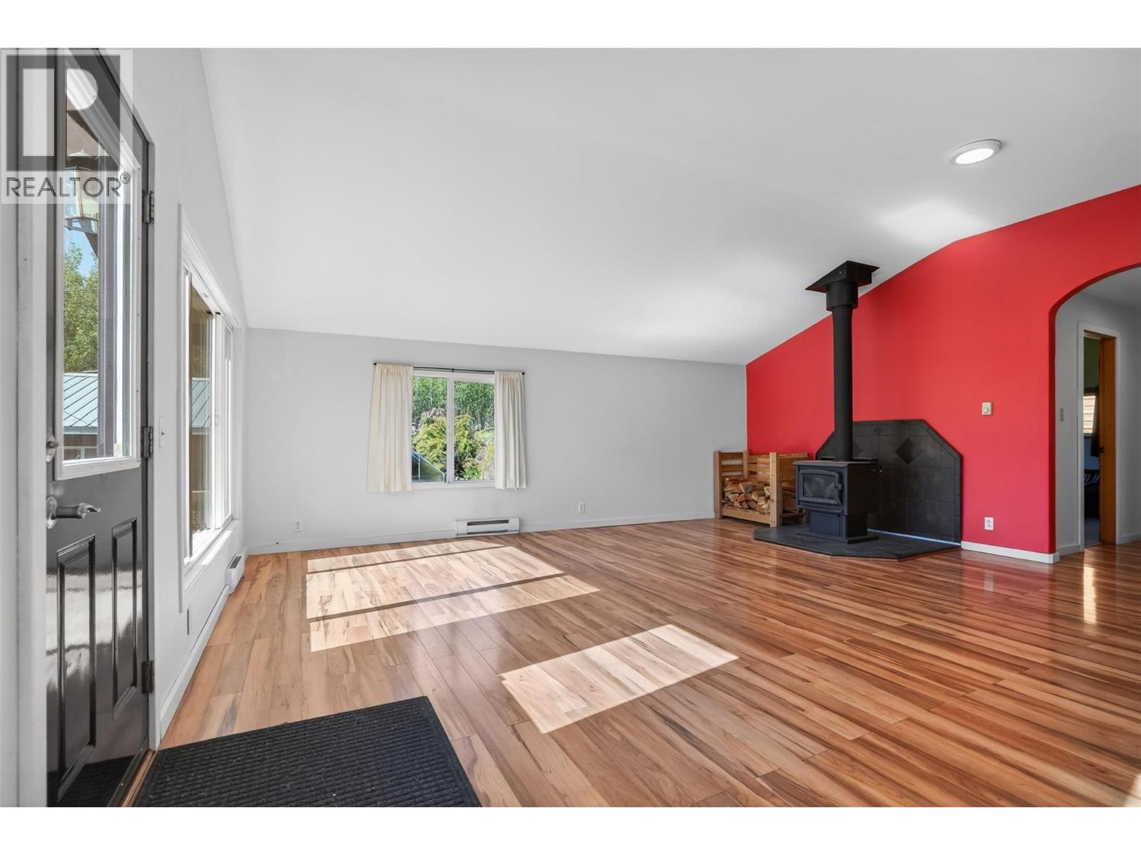 127 8th Street N - 7