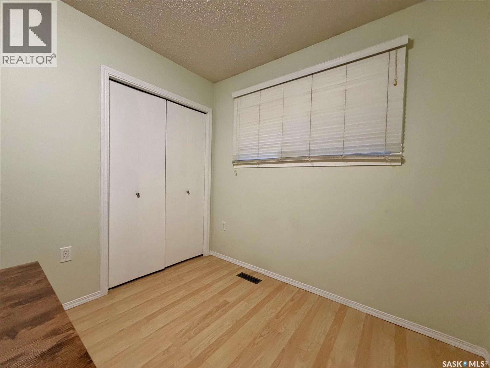 405 3rd AVENUE W - 15