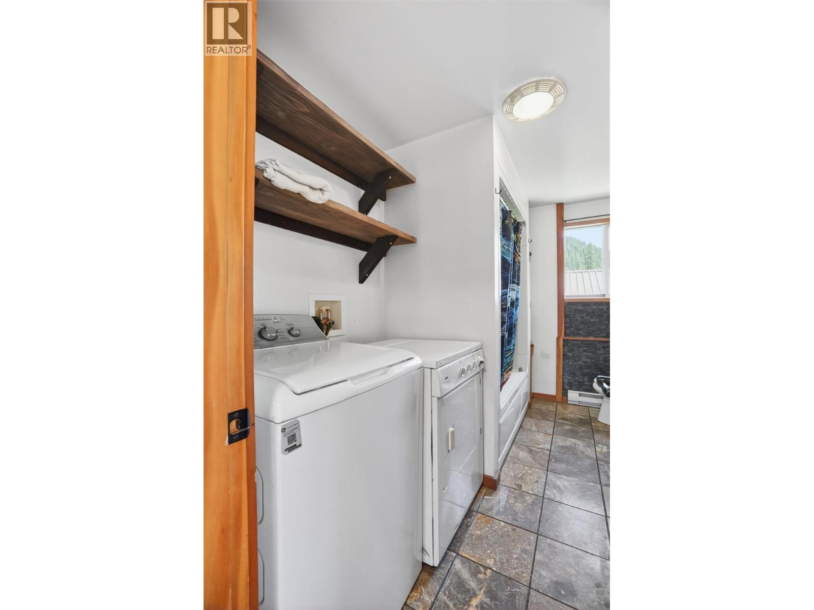 127 8th Street N - 29