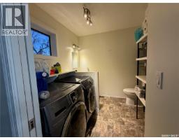 3pc Bathroom - 405 3rd Avenue W, Biggar, SK S0K0M0 Photo 11
