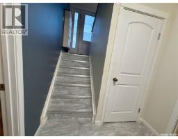 405 3rd Avenue W, Biggar, SK S0K0M0 Photo 21