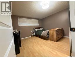 405 3rd Avenue W, Biggar, SK S0K0M0 Photo 24
