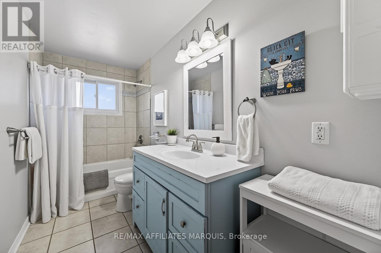 344 15 HIGHWAY - 22