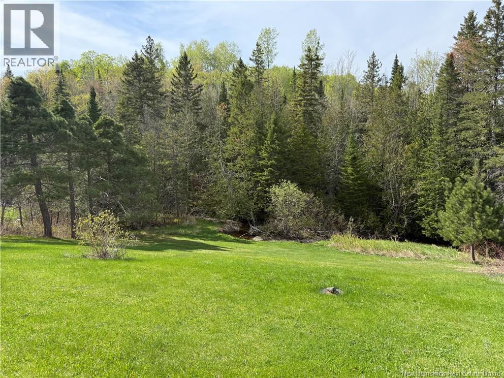 327 Marcoux Street - 10
