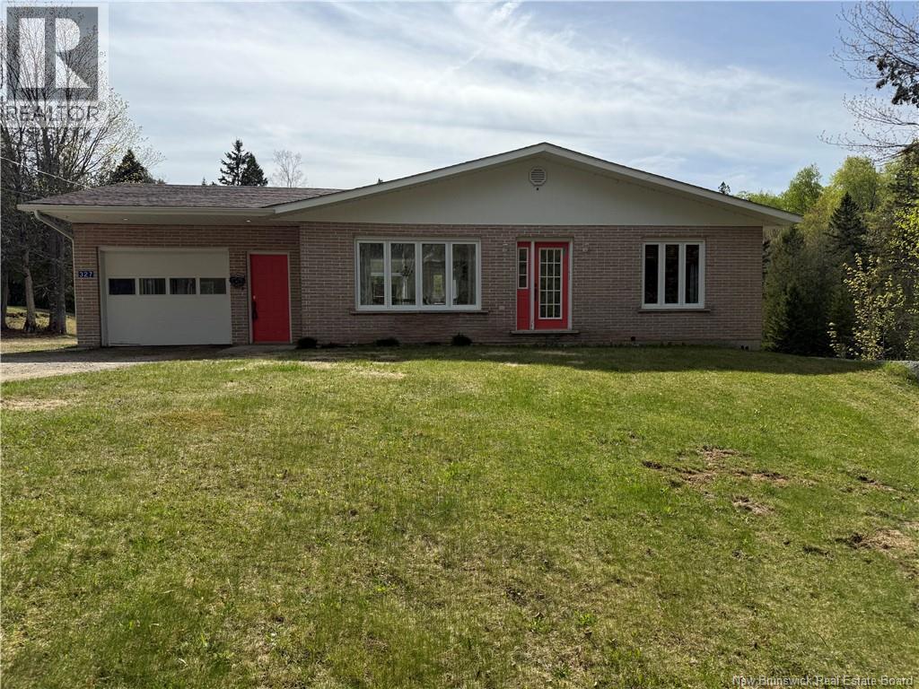 327 Marcoux Street - 5