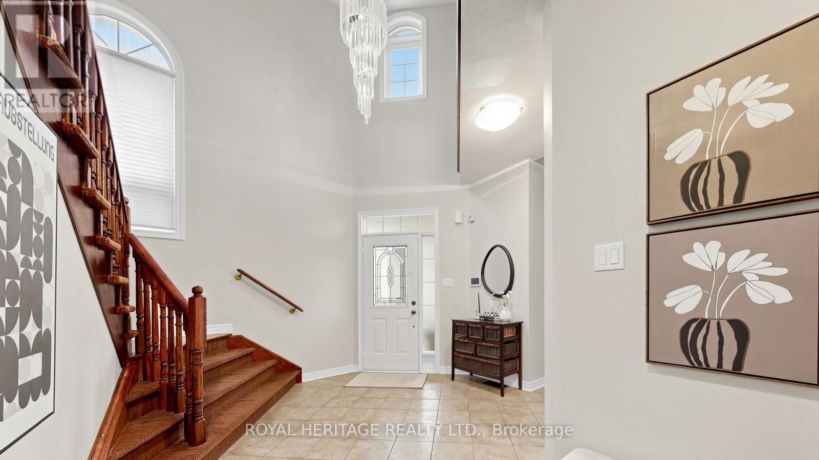 3 KINROSS AVENUE - 3