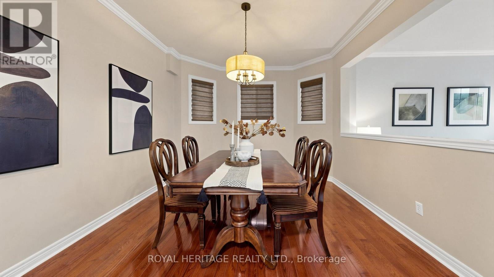 3 KINROSS AVENUE - 7